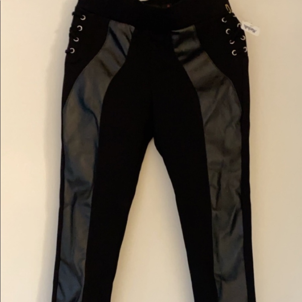 Faux leather leggings